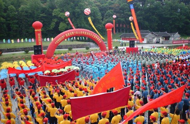 26岁爆红，天生丰满迷人，范冰冰曾给她作配，至今有孩子了吗？游戏画面